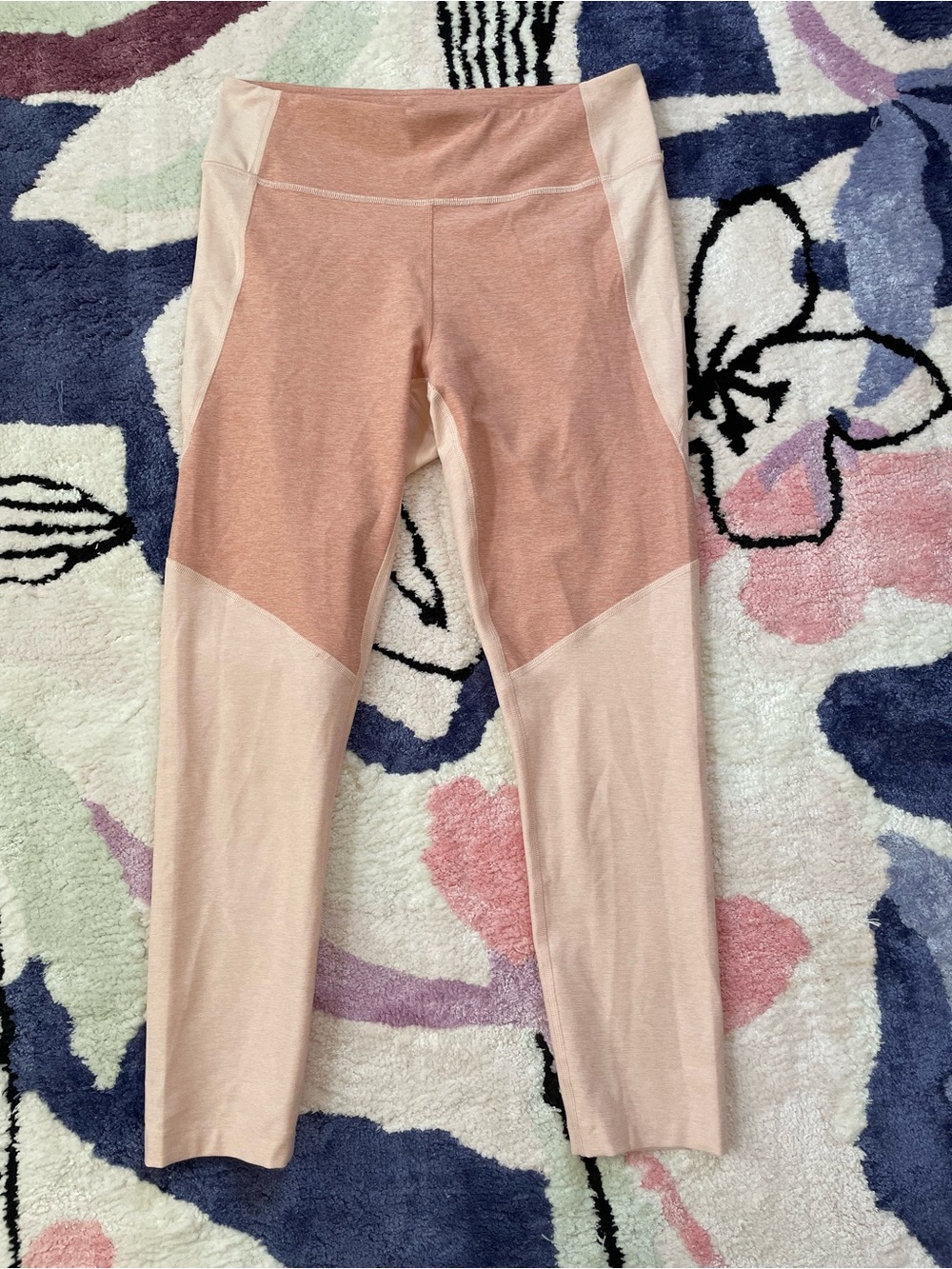 Outdoor Voices pastel blush pink leggings women's medium